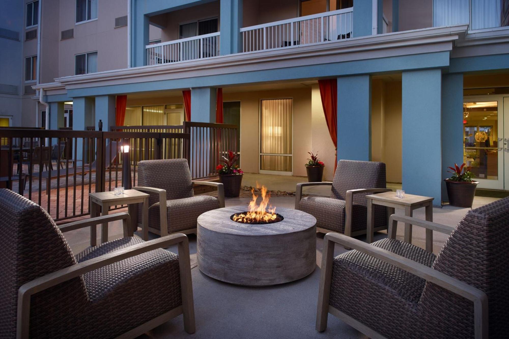 Courtyard By Marriott Myrtle Beach Broadway מראה חיצוני תמונה